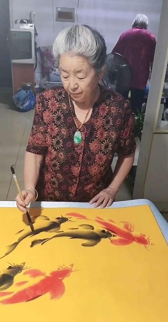 画家陶鸣凤——千姿百态 、异彩纷呈、鱼外有音、回味无穷