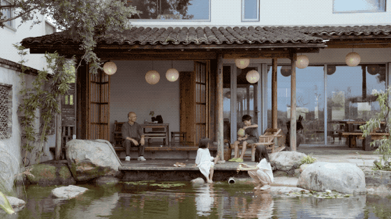 夫妻抵押掉上海独栋洋房，借1300万到乡下造房：我自在了