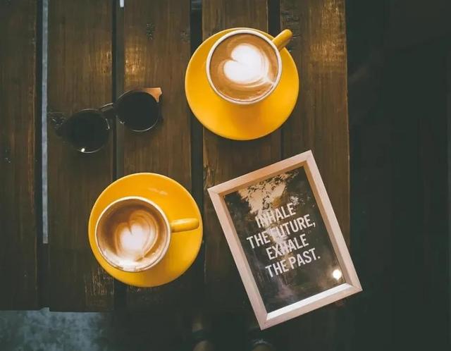 台湾花姑娘吃五花肉直播视频 先知百科网