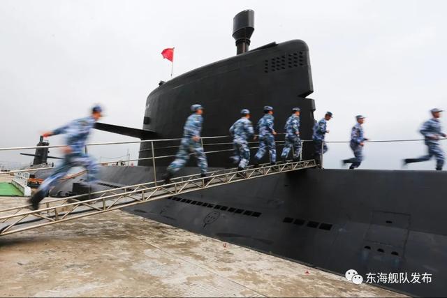 超燃MV震撼發(fā)布！獻(xiàn)給海軍潛艇兵