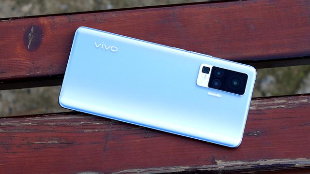 2020最惊艳手机设计，魅族17白色面板漂亮，华为P40 Pro+工艺精美