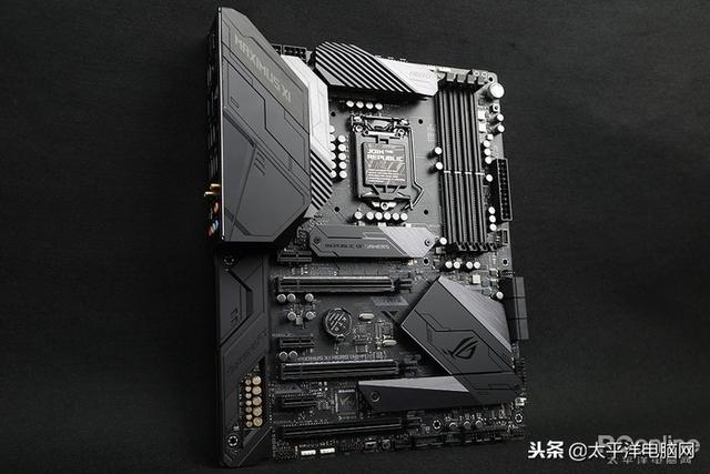 两代主板实测 i9-9900K用中低端主板会变弱吗？