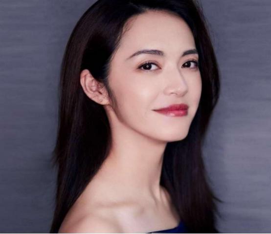 沈腾问姚晨大嘴怎么没了，是不是整容了？姚晨