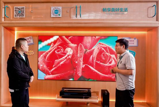 激光电视在这3个精英圈层悄然流行