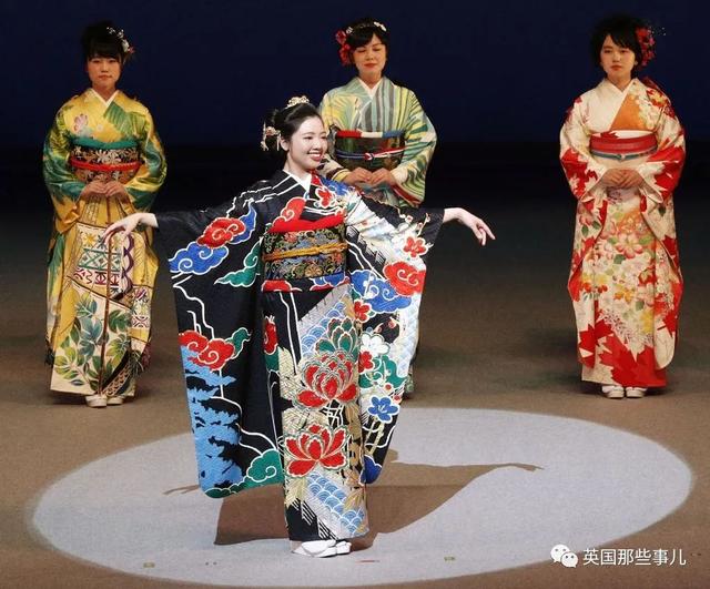 为了奥运，霓虹为全球设计了213套和服！全套太美了啊