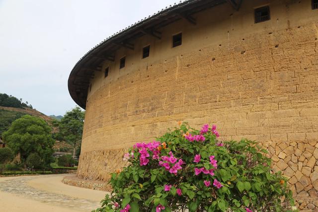 从爱国华侨陈嘉庚雇日本妓女说起厦门