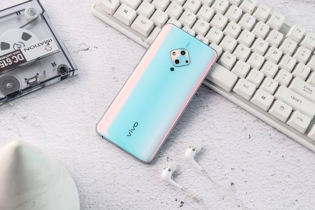 讓美麗不再受限，vivo S5“5重超質感美顏”，屬于你的自拍專場
