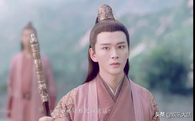 玲珑为何夜夜梦到乌童？翻看《琉璃》原著才知她们的感情有多复杂
