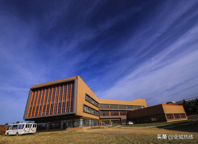 赞皇县狠抓体育场馆建设 推进全民健身事业繁荣发展