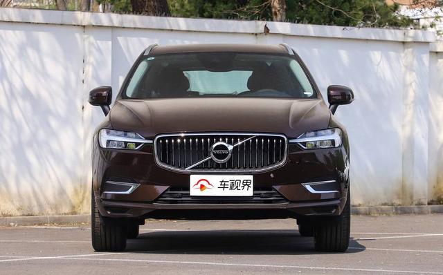 32万能买豪华中型SUV，XC60和发现运动的性价比体现在哪