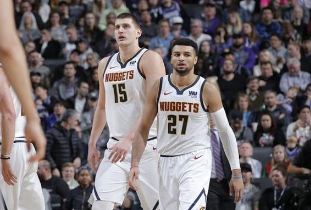 金塊不要面子嗎？爵士雷霆秀演技爭西區第6，就怕搬石頭砸自己腳