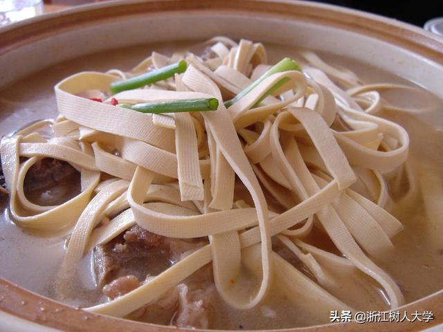 家乡的味道||记忆里的独特“金”味