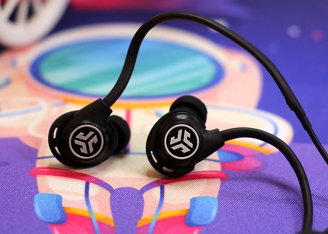 一路歌声相伴，JLab Fit Sport 3无线蓝牙耳机更懂您