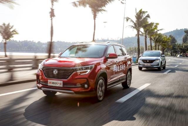 没买车的有福了，这款车凭实力斩获最佳智能紧凑型SUV，不到7万