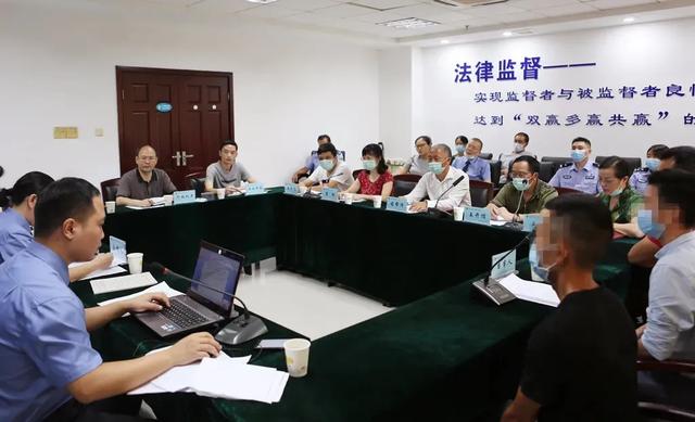 一场关于达氏鲟的公开听证