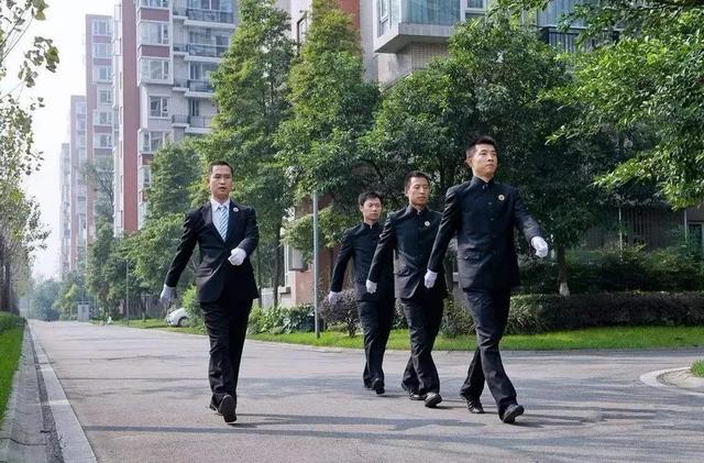 南京小区物业费要涨价？官方回应：别慌