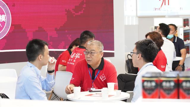 “防养调”盛装亮相西普会，启幕全生命周期健康管理