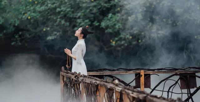 女人到了中年，最好的底牌不是男人，不是子女，而是這四點