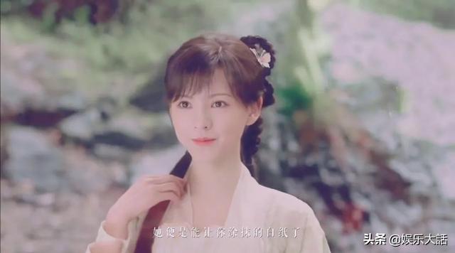 玲珑为何夜夜梦到乌童？翻看《琉璃》原著才知她们的感情有多复杂