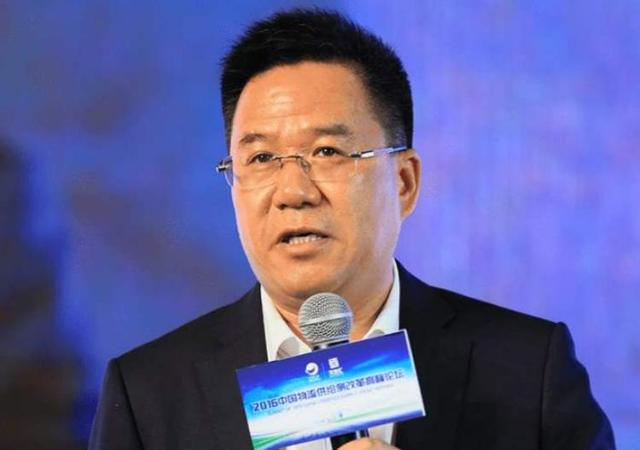 房价居高不下，到底谁不允许降？专家：这是一