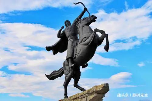 成吉思汗到底是中国人还是外蒙古人？