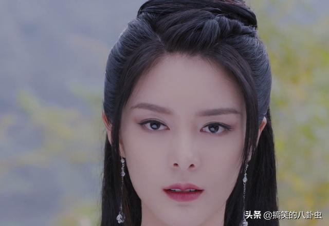 剧场|《且听凤鸣》脑洞剧场：左青鸾为何那么在意朝歌 又为何那么恨凤舞？