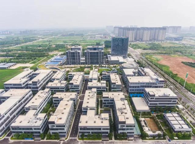 十家企业投产 郑州航空港现代化生物医药园区正崛起