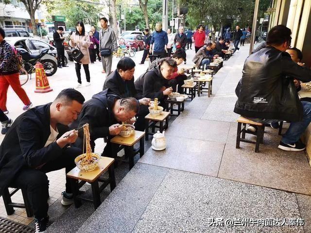 兰州15家最好吃的牛肉面排行榜，据说每家都排长队！