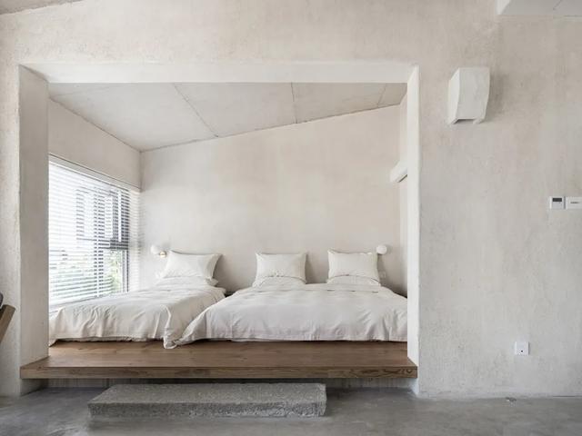 夫妻抵押掉上海独栋洋房，借1300万到乡下造房：我自在了