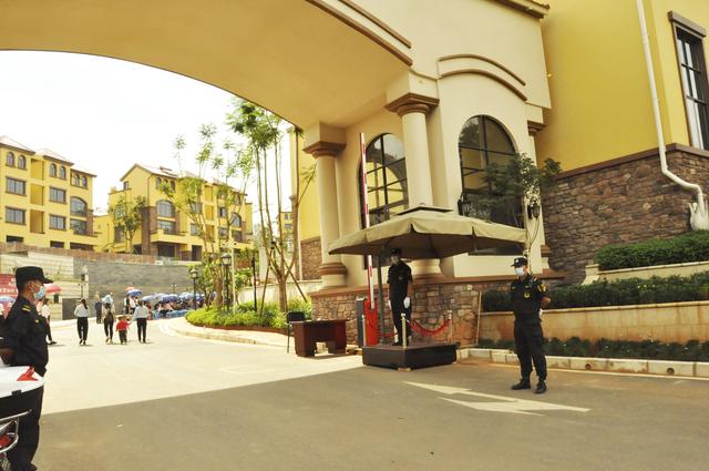 宜良一中旁现房纯墅区均价5888元/平米起 如今库存仅剩三分之一