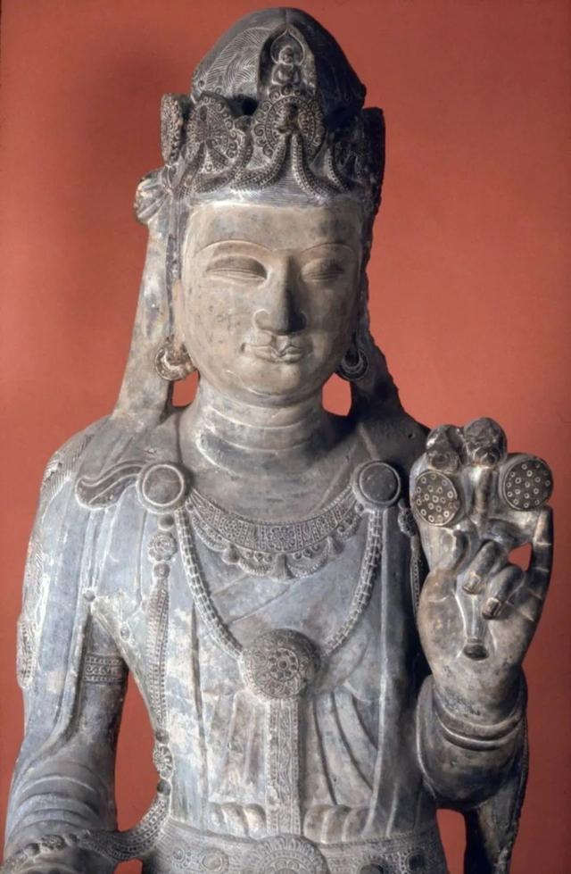 ������������۷�֮������ʿ�ٲ���ݲ�ʯ���������