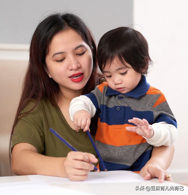 遇事总问父母，孩子缺乏自立性怎么办？需要“挫折教育”来帮忙