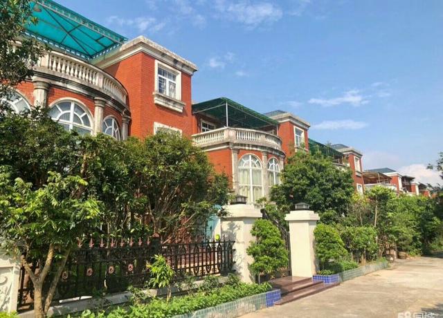 黄金地段近前海自贸区,宝安中心区,沿江高速出入口,深圳独栋别墅,建筑