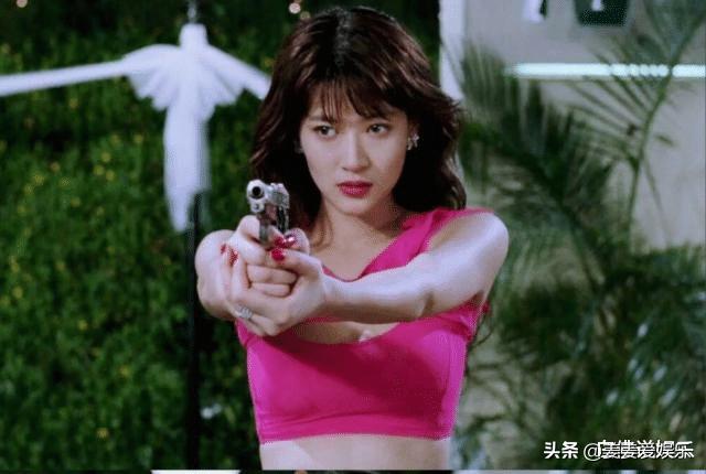 黄任中20年花20亿找100位女友，63岁依然沉迷女色