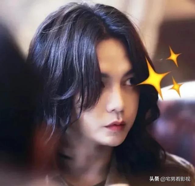 霍尊剪短发，尹正剪短发，陈浩南剪短发，看到