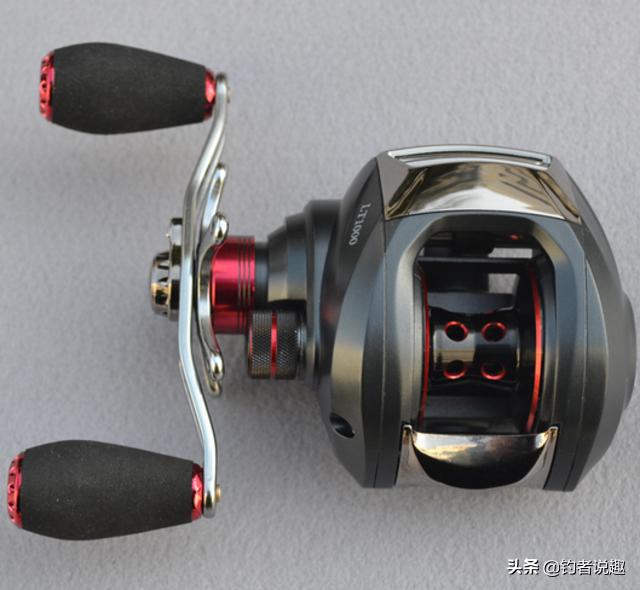 右手轮和左手轮区别 爱游钓鱼网