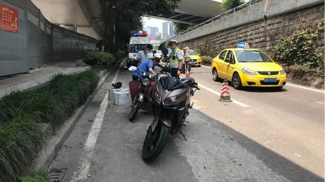 重庆|渝中警讯丨别追我！我只想安安静静的送货...