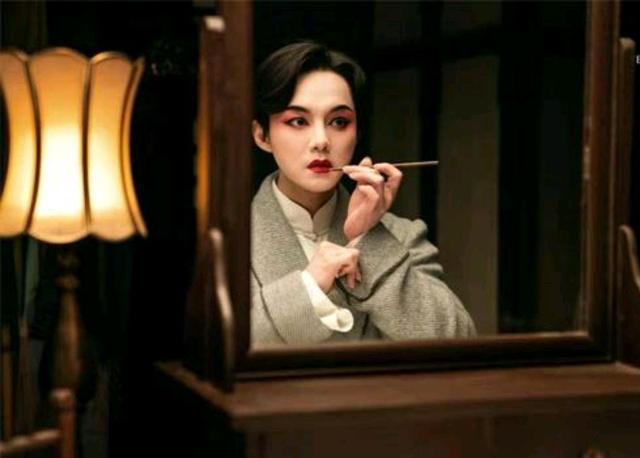 《鬓边不是海棠红》：为什么商人黄晓明会和戏