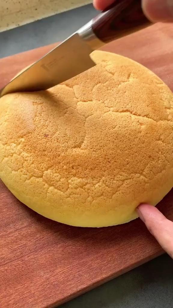 用微波炉怎么做面包(格兰仕微波炉烤面包视频)