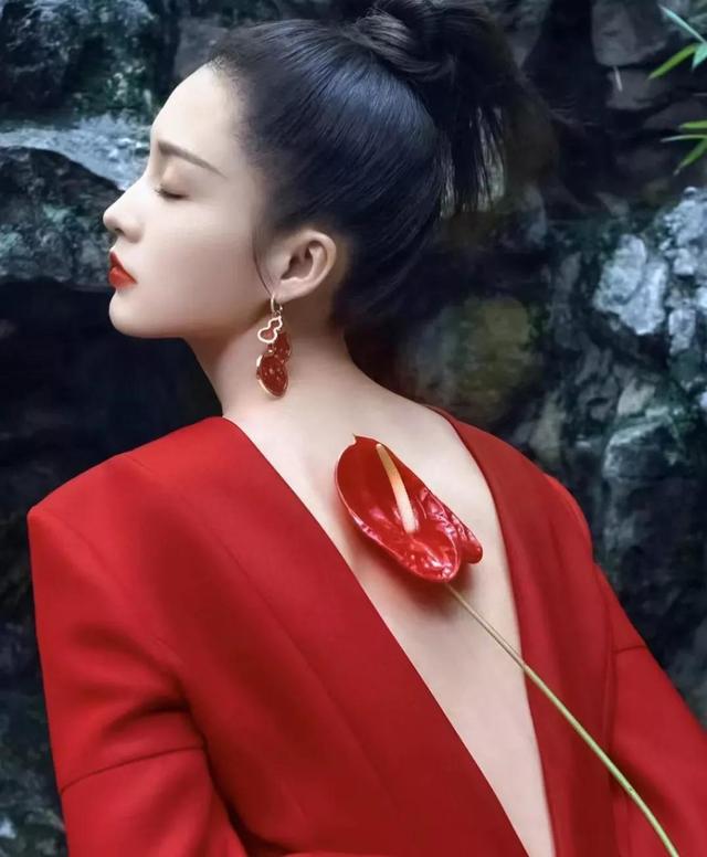 Exquisite Photo Shoot Li Qin Imedia