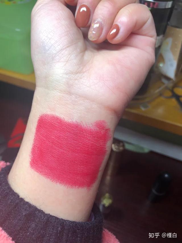 These lipstick numbers are really beautiful! It looks advanced, white