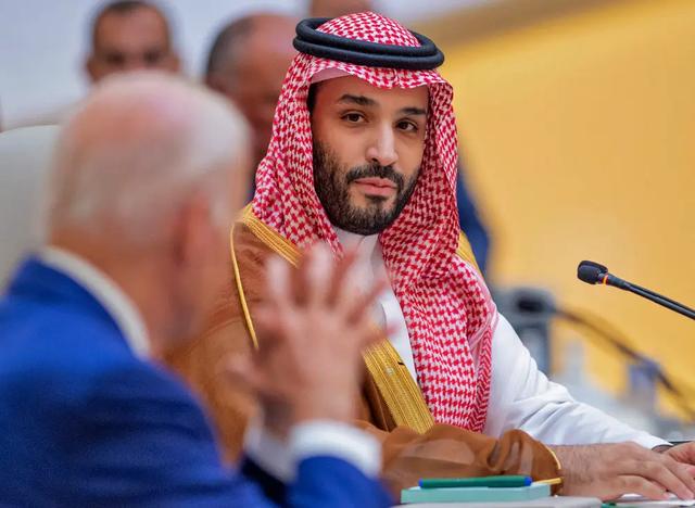 The U S Military Has traitors Retired Generals Help Saudi Arabia 