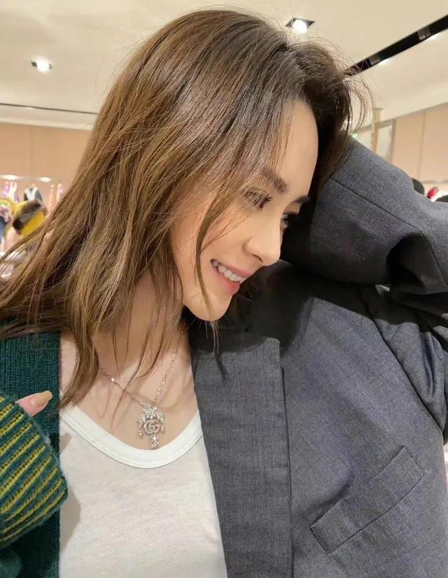 Gillian gave birth to twins for the rich second generation Qin Fen ...