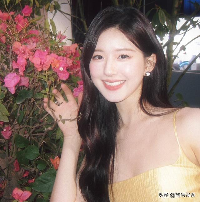Zhao Lusi's sweet girl set was backlashed, and the star in the ...