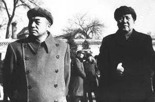 Li Min recalls his father Mao Zedong (18) - iMedia