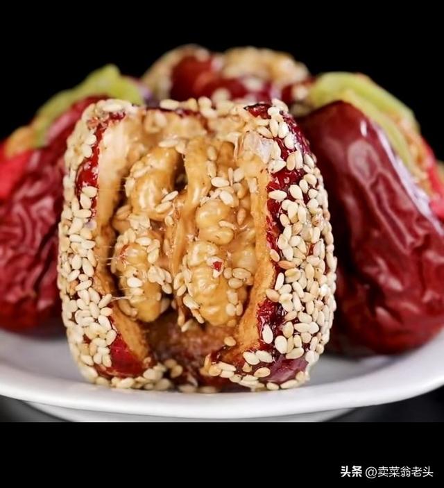 "Jujube with walnuts" made from Xinjiang jujube, the kangaroo mother didn't steal it iMedia