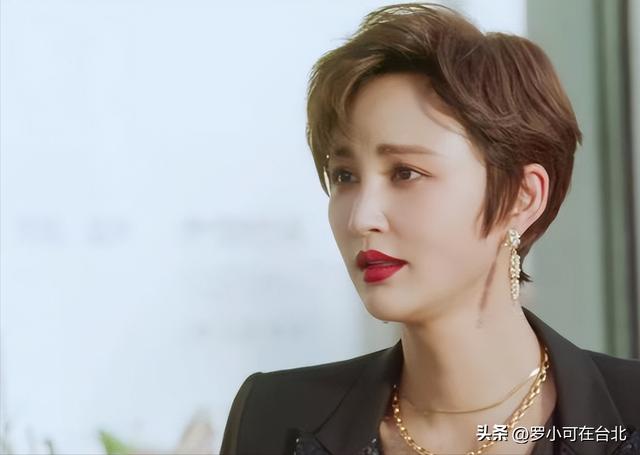 "Second Embrace" Jin Lu lived the most sober?Rich, beautiful and career ...