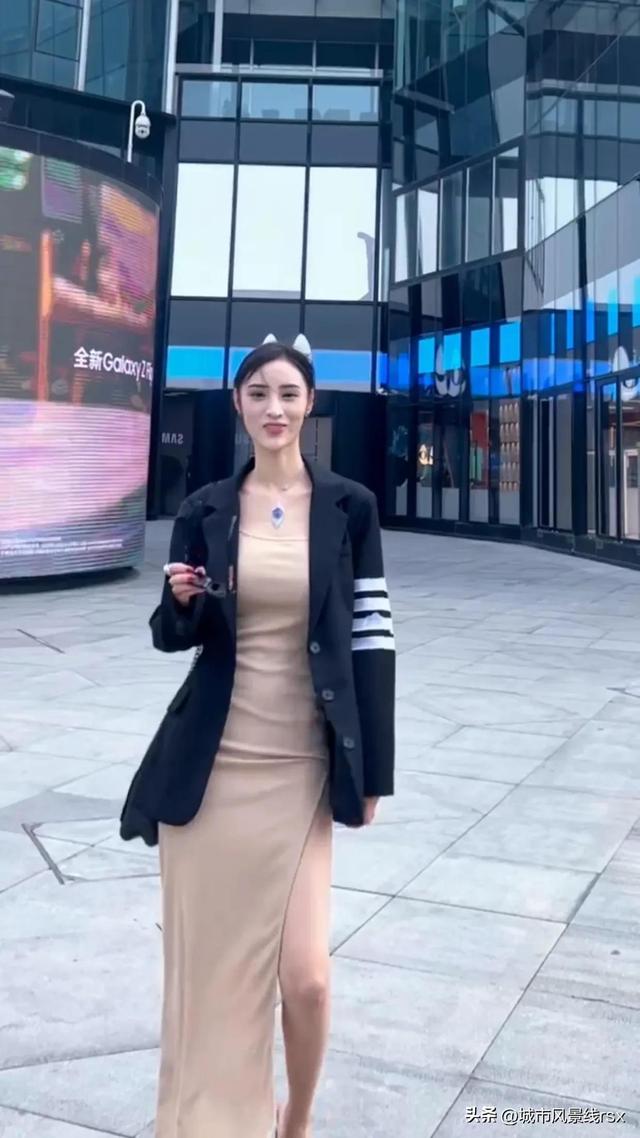 Wu Chunyi's appearance is high, and as a model, her figure is also very ...