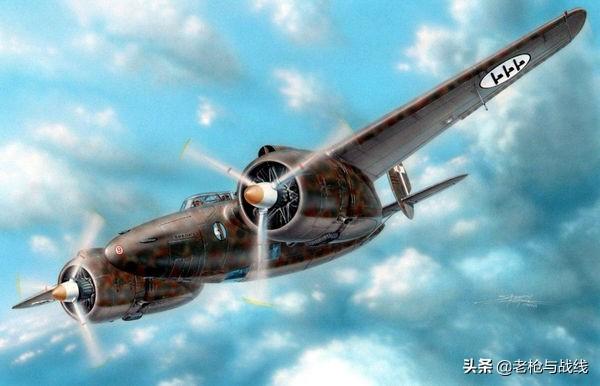 二战机枪最多的轰炸机是哪架(二战时美国轰炸机上面安装的机枪的图片)