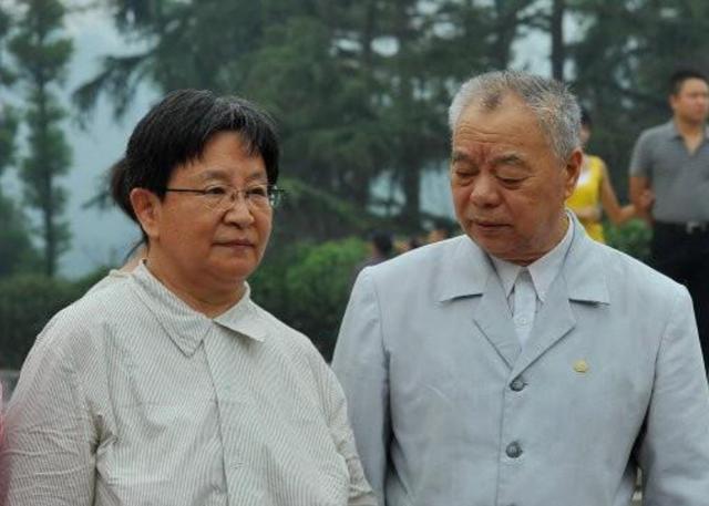 In 1984, Mao Zedong's daughter quietly returned to Shaoshan, and couldn ...